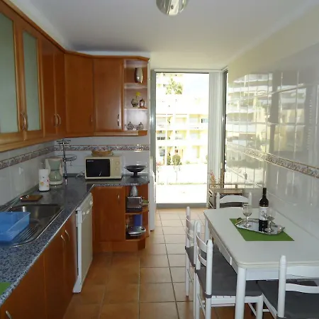 Caravela A * Lagos